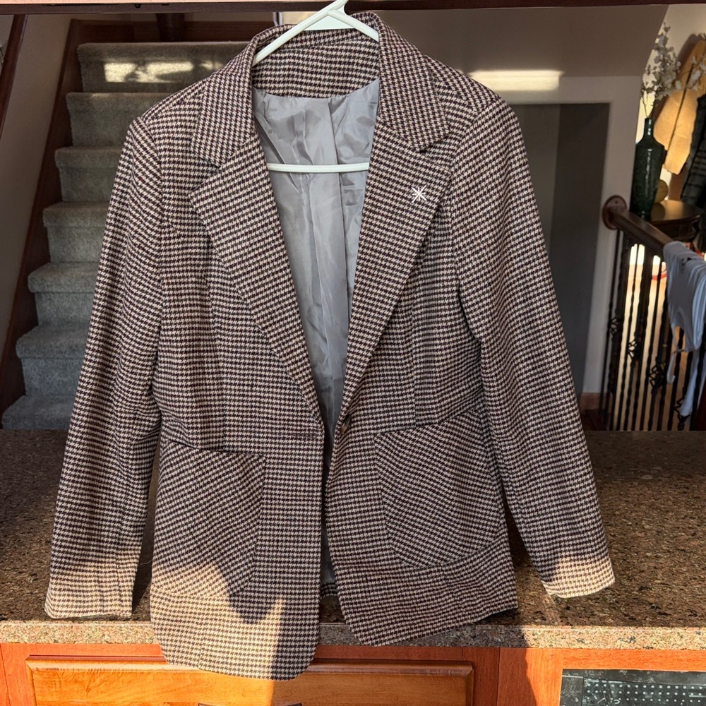 SHEIN women’s Brown Houndstooth Blazer